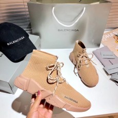 발렌시아가 남여공용용 스피드 레이스업 클리어 솔 스니커즈