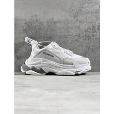 발렌시아가 남여공용용 트리플 S 스니커즈