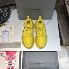 발렌시아가 남여공용용 트리플 S 클리어 솔 스니커즈