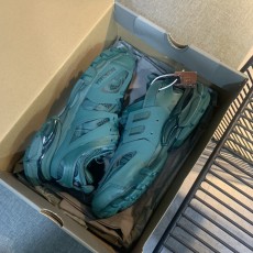 발렌시아가 남여공용 트랙 운동화