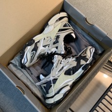 발렌시아가 남여공용 트랙 운동화