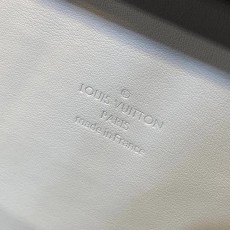 루이비통 크로스백