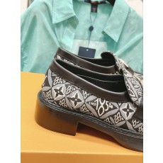 루이비통 여성 로퍼