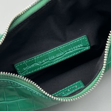 발렌시아가 크로스백