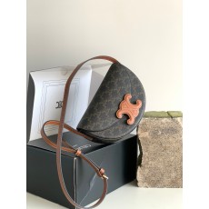 셀린느 BESACE TRIOMPHE 숄더백