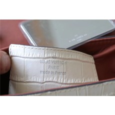 루이비통 TWIST 숄더백