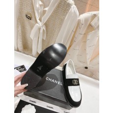 샤넬 여성 로퍼