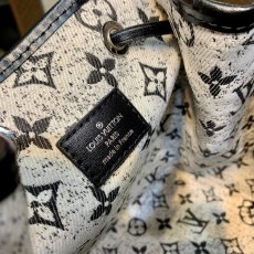 루이비통 쁘띠 노에 M21461