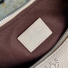 루이비통 와이 낫 PM M20700