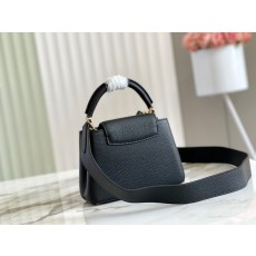 루이비통 카퓌신 미니 M56071