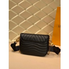 루이비통 루이 비통 뉴 웨이브 멀티 포쉐트 M56461