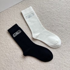 발렌시아가 양말