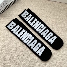 발렌시아가 양말