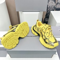 발렌시아가 남여공용 운동화