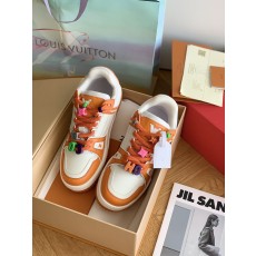 루이비통 남여공용 운동화