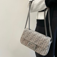 펜디 Lconic Baguette 숄더백