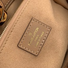 루이비통 온 마이 사이드 PM M21585