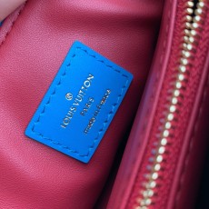 루이비통 쿠상 PM M57790