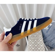 구찌 남여공용 스니커즈