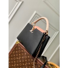 루이비통 카퓌신 M21689