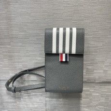 톰브라운 숄더백