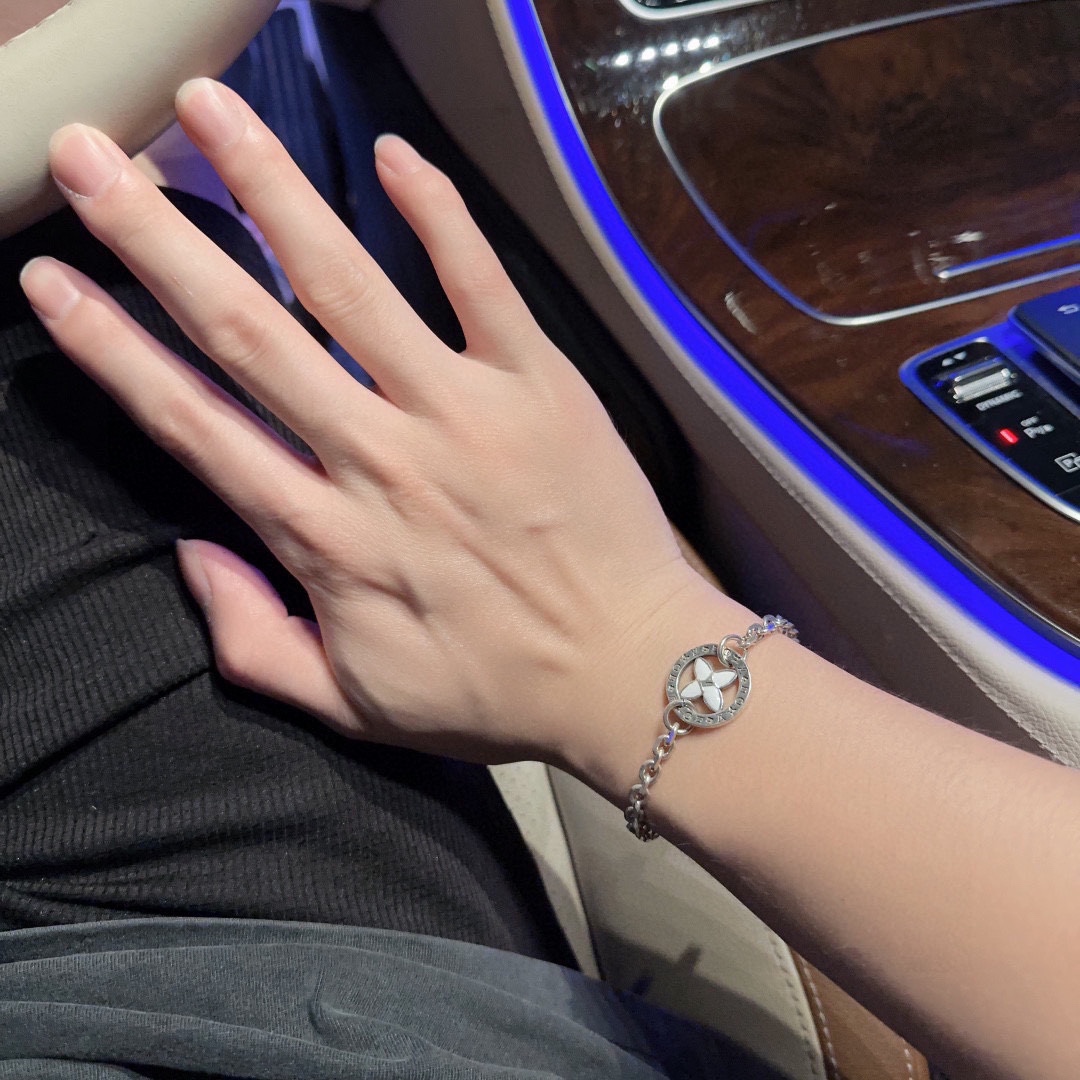 b91c9c5ae4d4184dc4823ad413cad787_1723809099_354.jpg b91c9c5ae4d4184dc4823ad413cad787_1723809099_354_1723809149.jpg